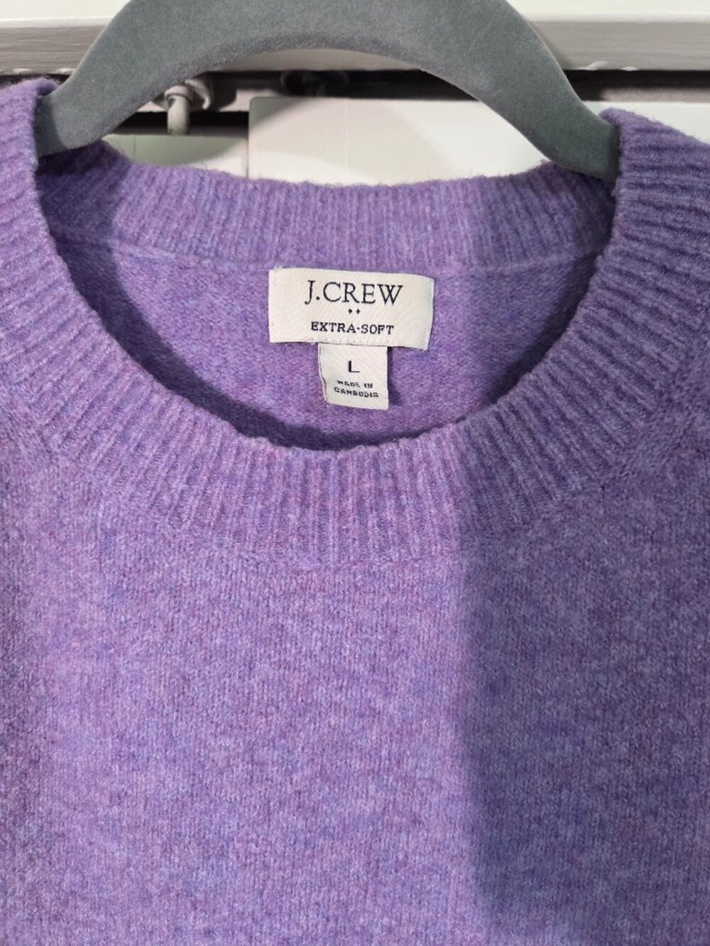 J.Crew Lilac Crewneck Extra Soft Sweater Sz L - Picture 2 of 3